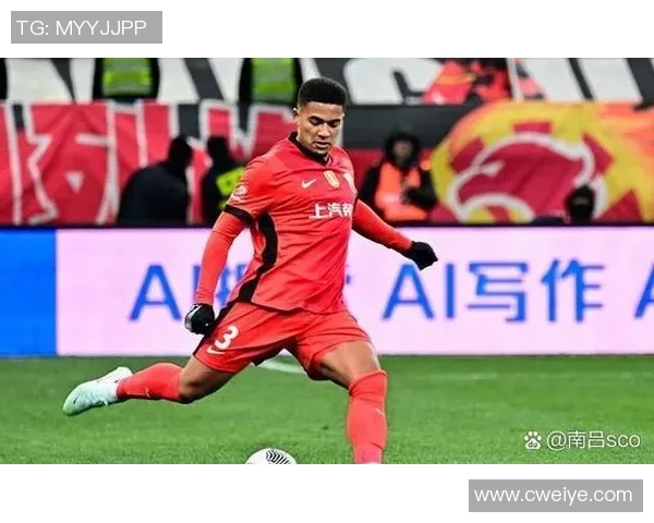 中超联赛焦点战富力迎战辽宁期待精彩对决与球迷共庆足球盛宴