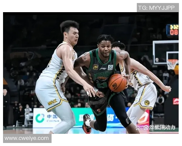 CBA广厦对阵深圳精彩直播全程回顾与赛后分析